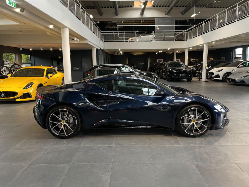 Lotus Emira i4 DCT FE Meridian Blau 999,- € mtl.
