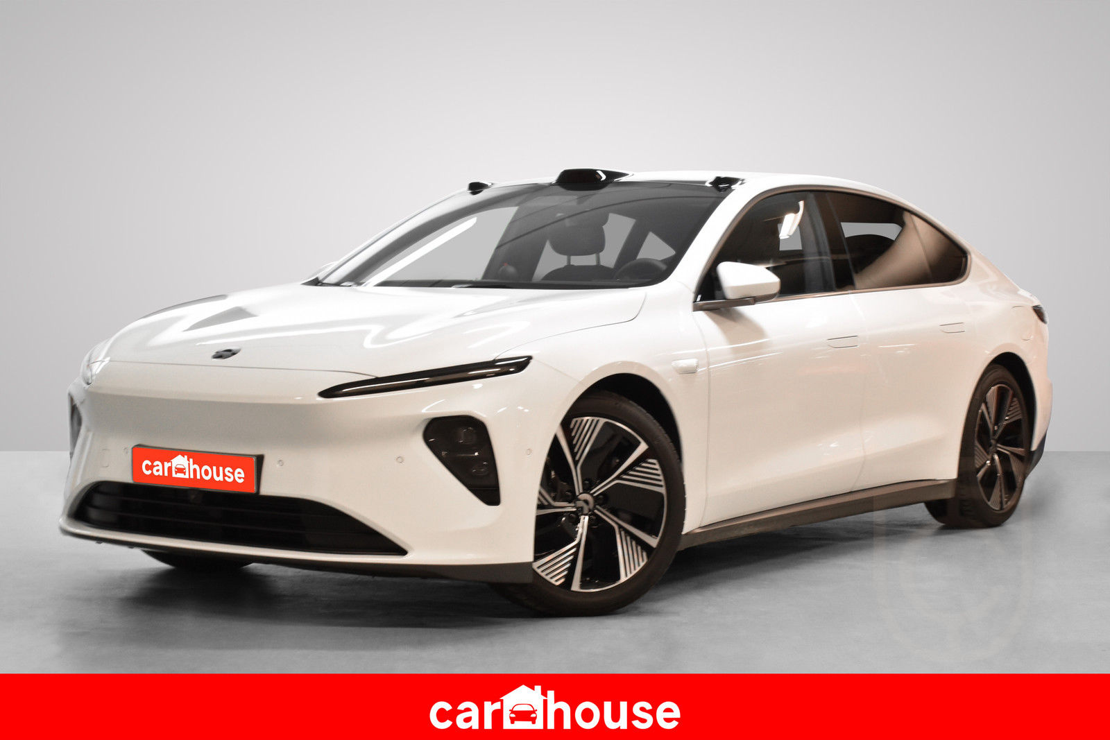 NIO ET7