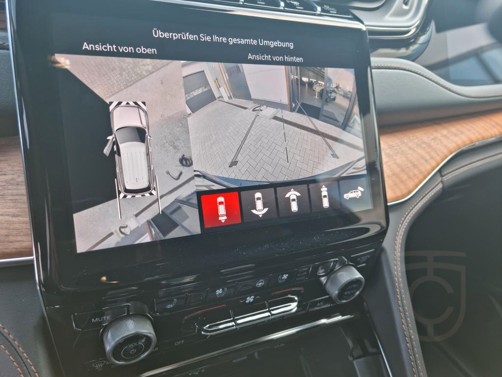 Jeep Grand Cherokee 4xe Summit Reserve dt. Modell