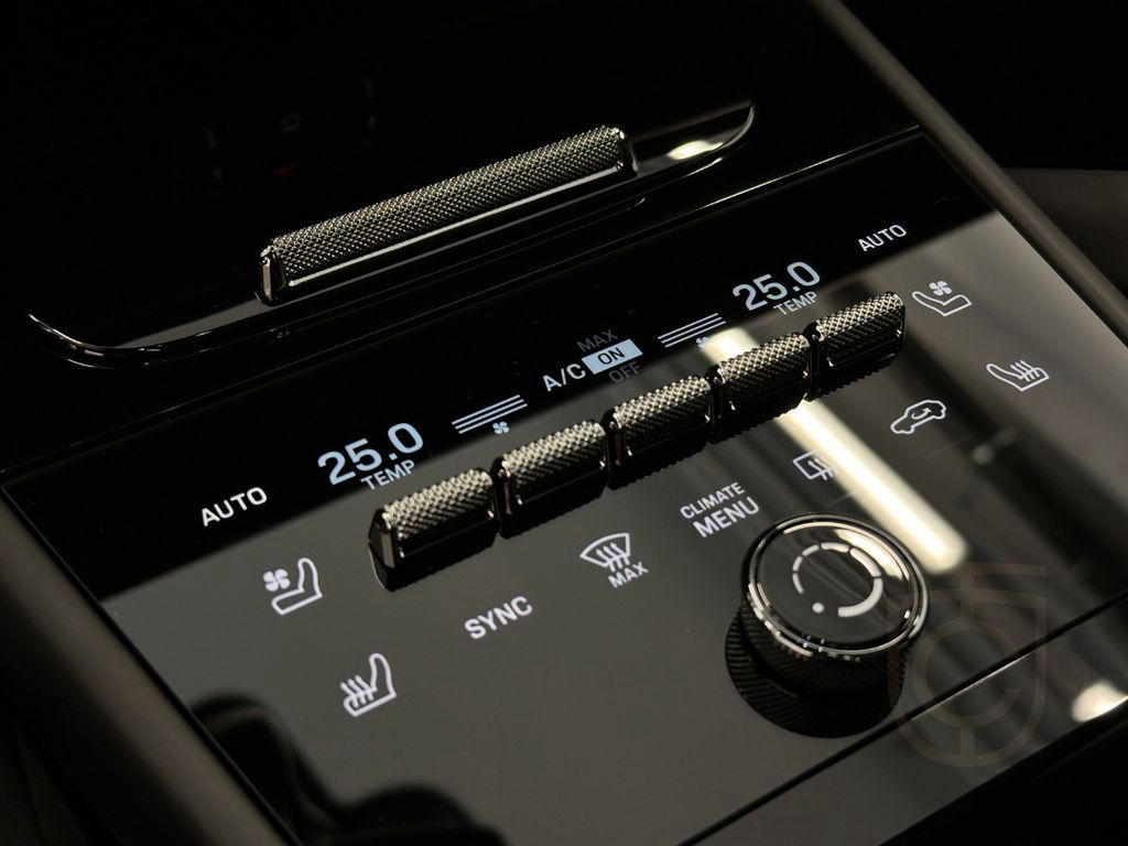 Porsche Cayenne S E-Hybrid Coupé AHK PANO BOSE