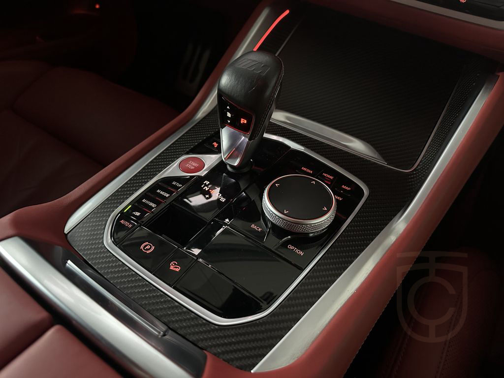 BMW XM 50e SOFT|AHK|LASER|B&W|MASSAGE|360°|ORANGE