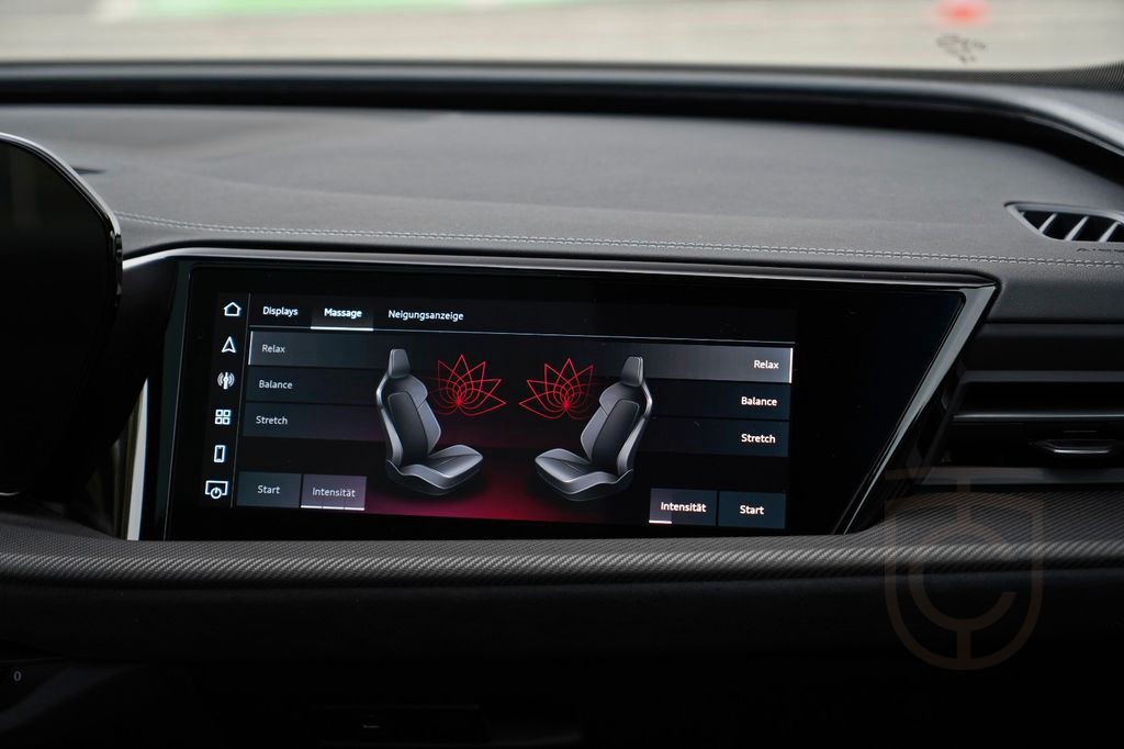 Audi SQ5 PANO LUFTFEDER TECH PRO MMI PRO STD.HZG AHK