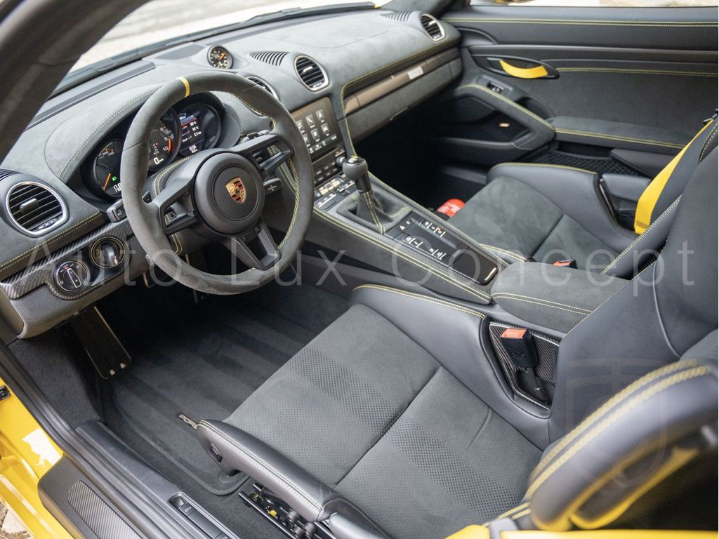 Porsche 718 Cayman GT4 RS Weissach/Lift/LED/Kamera/BOSE