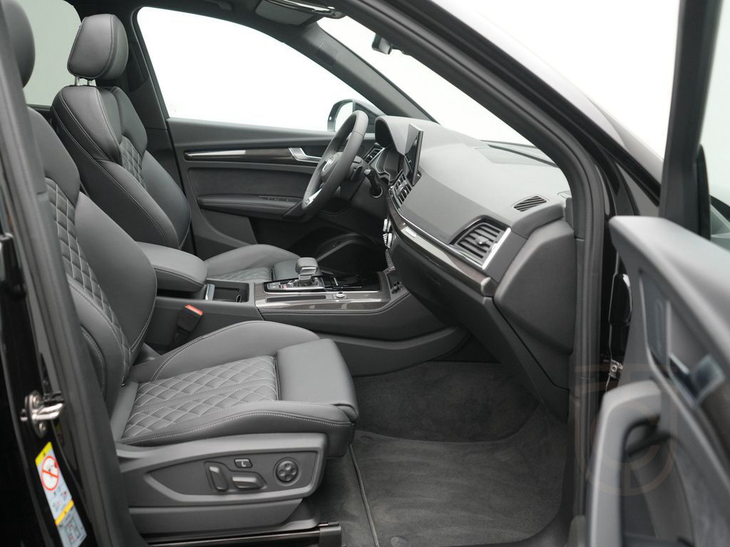 Audi SQ5 TDI B&O PANO AHK KAM360° MATRIX ACC LEDER