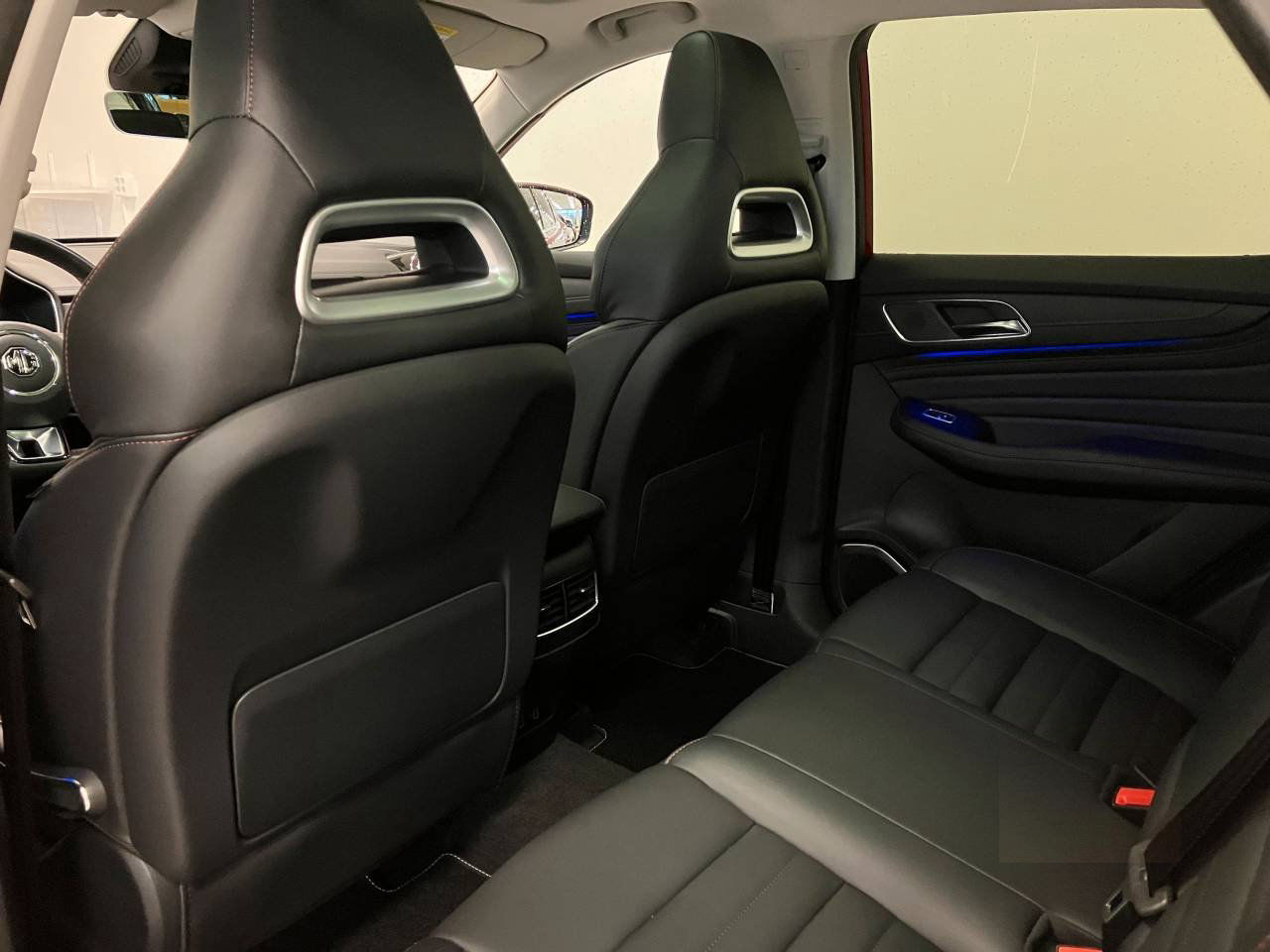 MG EHS MG EHS Luxury Plug-in Hybrid