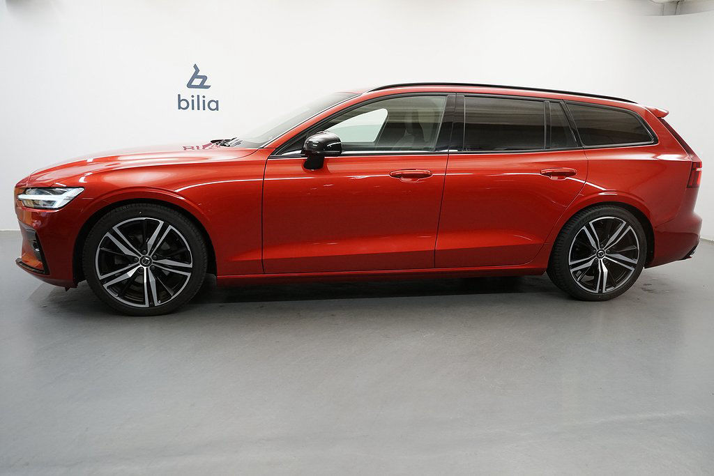 Volvo V60 D3 R-Design. Dragkrok. Navigation. on Call. Miljöklass Euro6d-TE