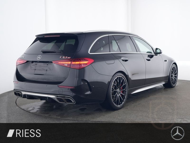 Mercedes-Benz C 63 AMG S E PERF T Sitze Pano AHK Distr HUD 360