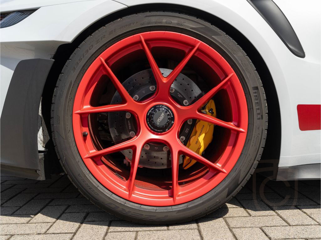 Porsche 911 GT3 RS Weissach-Paket PCCB BOSE