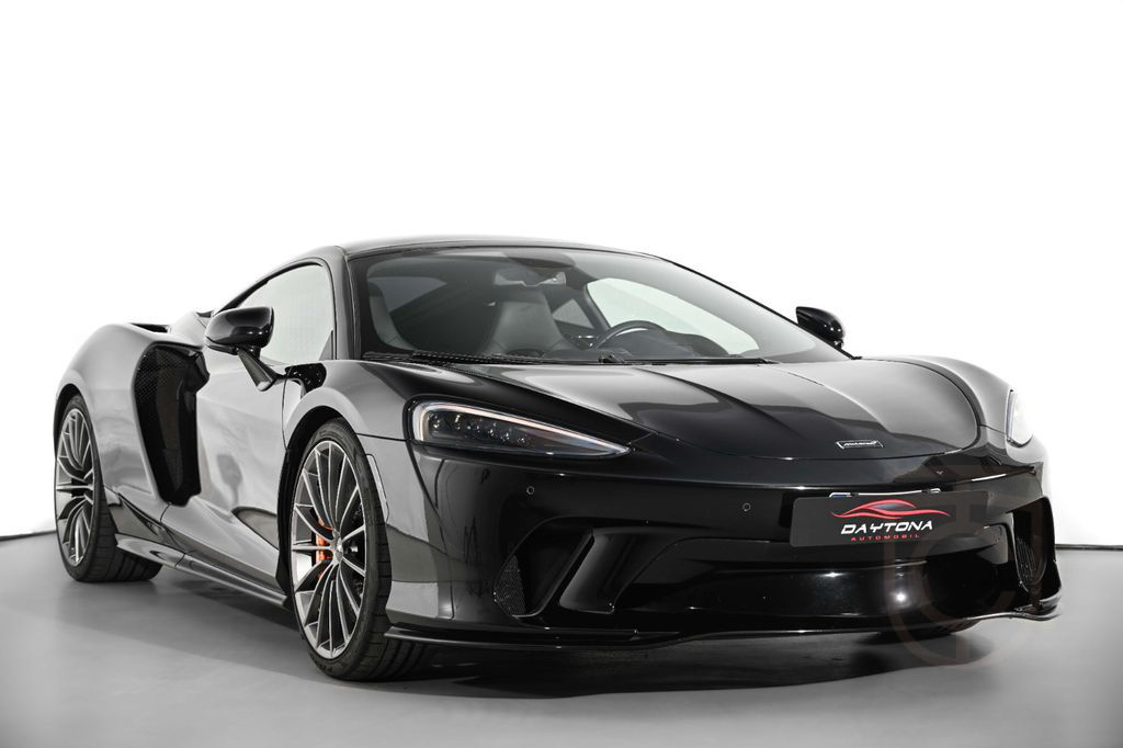 McLaren GT | Premium | Panoramic | B&W | Lift | VAT