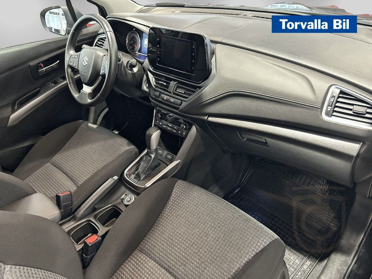 Suzuki S-Cross Hybrid