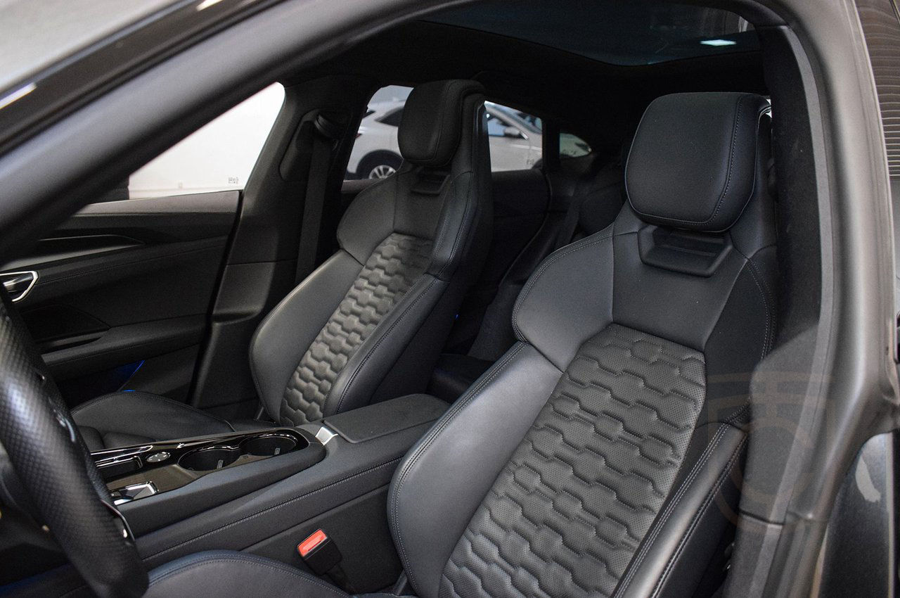 Audi E-Tron GT quattro B&O Laser