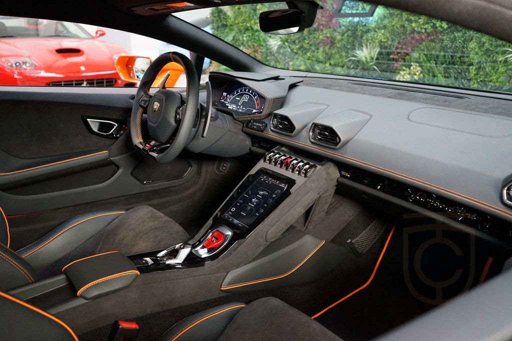 Lamborghini Huracán Tecnica*5.2L V10*RWD*LIFT*265.000€ NETTO
