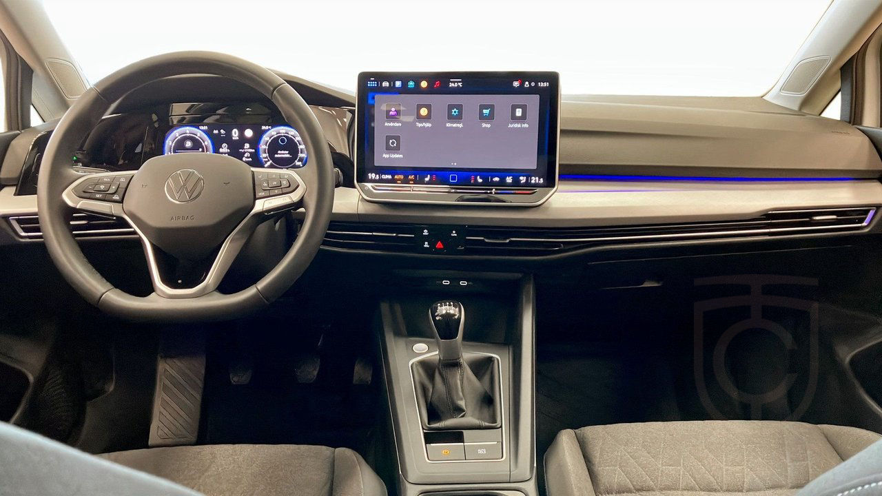 Volkswagen Golf LIFE TSI