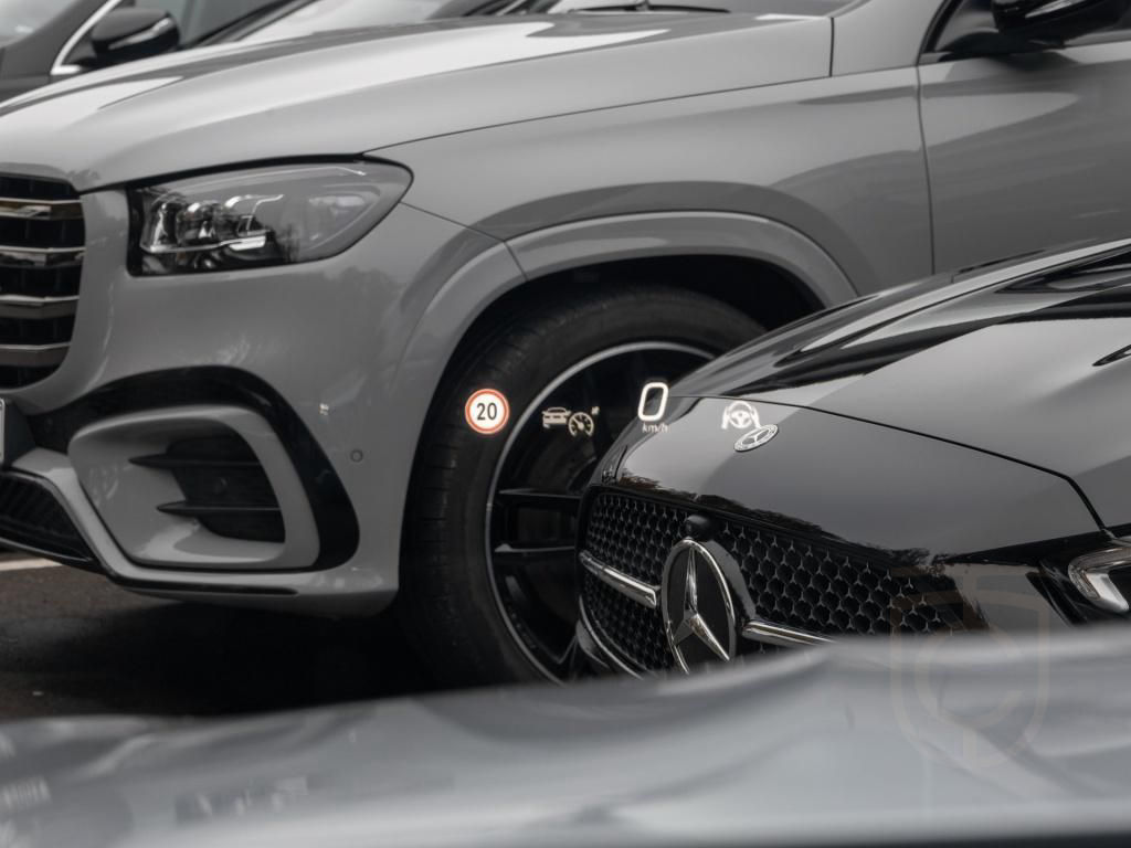Mercedes-Benz E 300 e AMG/Digital/Pano/AHK/Burm4D/360/Night/19
