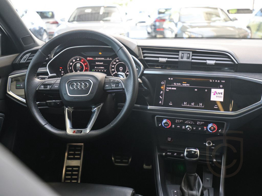 Audi RS Q3 Sportback Black quattro S tronic ACC PANO