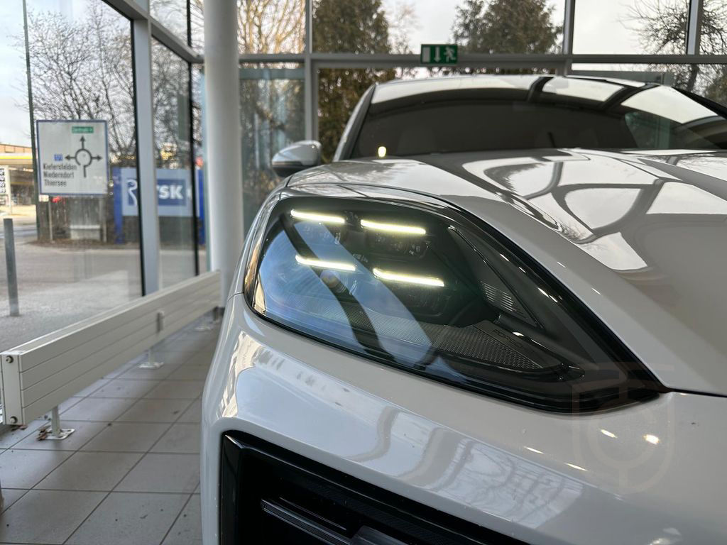 Porsche Cayenne Coupe Facelift MY25/w-sw/Mass/Mtx/14W/21
