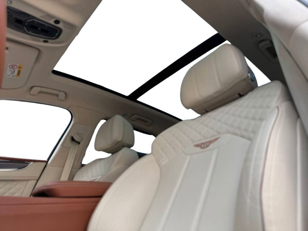 Bentley Bentayga Azure °PANO°HUD°360°MEM°NAIM°ACC°SOFT°