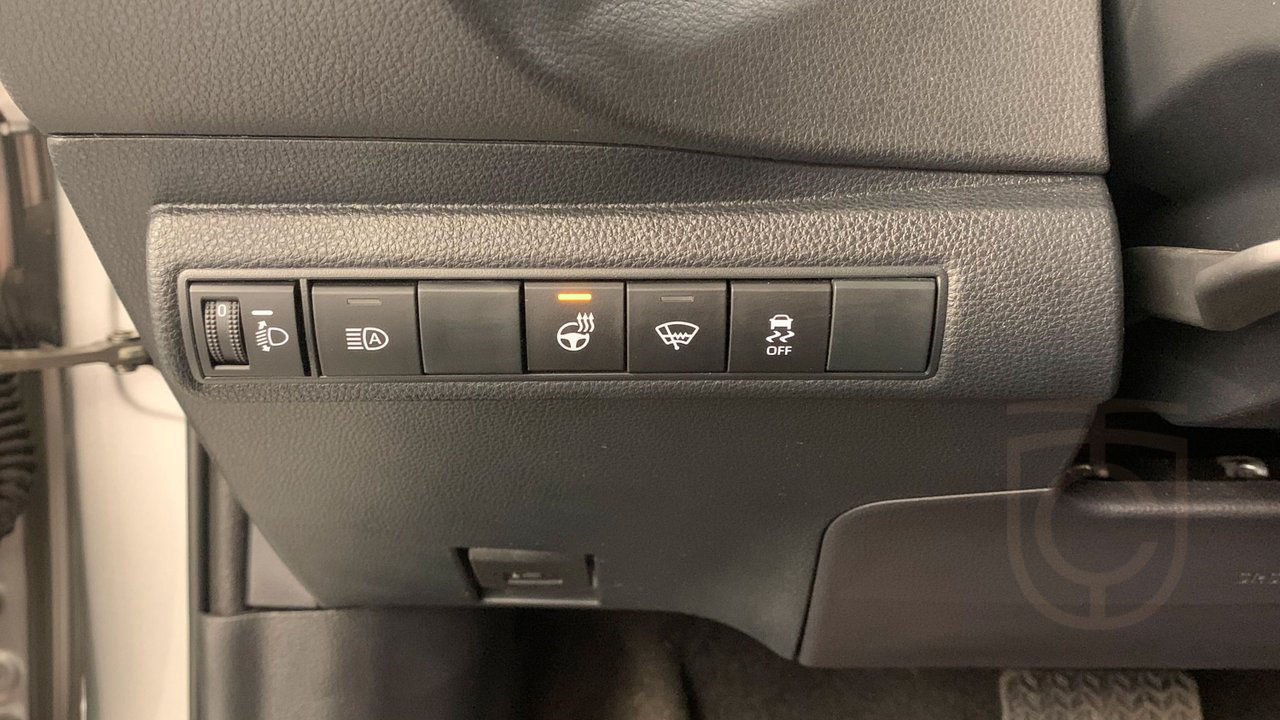 Suzuki Swace Hybrid e-CVT Inclusive