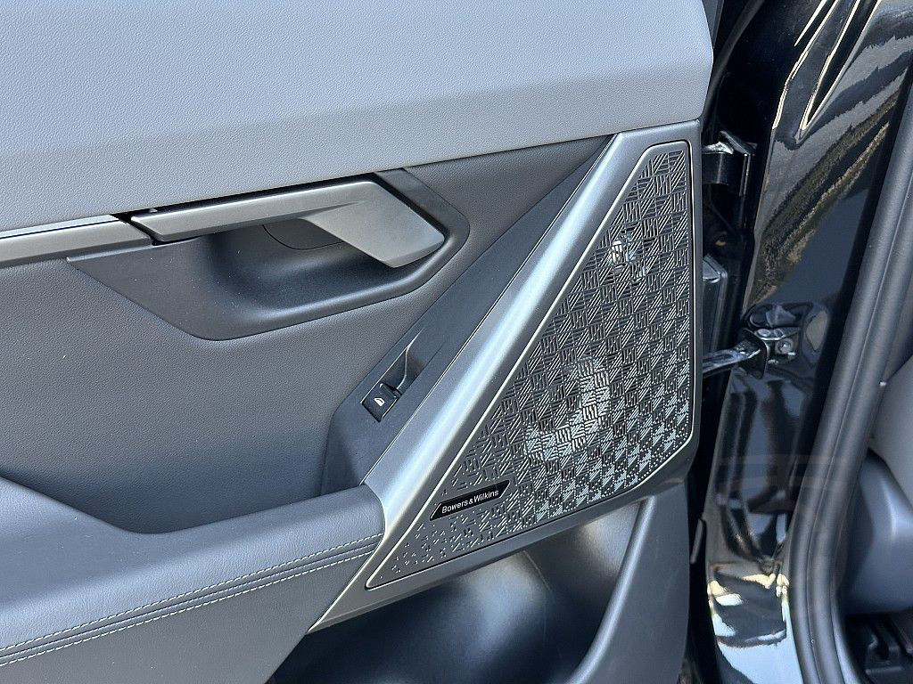 BMW 540d Touring xDrive M-Paket Aut. / AHK / Bowe...