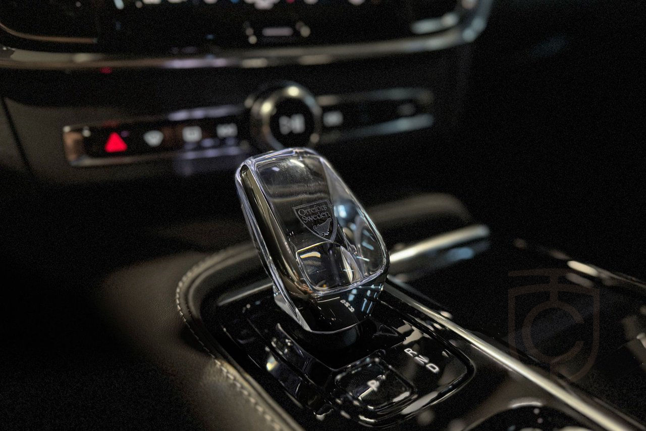 Volvo S90 Recharge T8 AWD Ultimate Dark