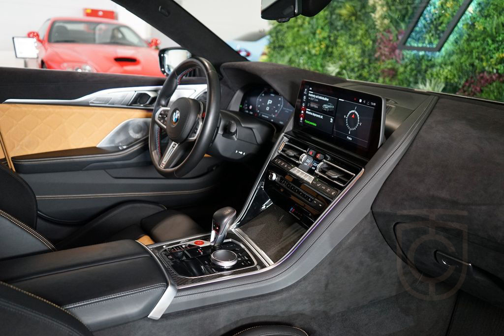 BMW M8 COMP*GC*xDRIVE*LASER*B&W*112.562€ NETTO