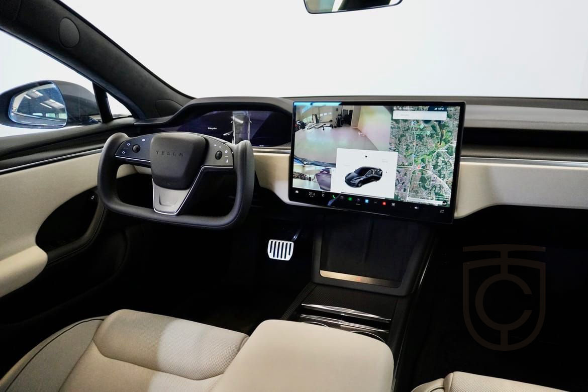 Tesla Model S Plaid