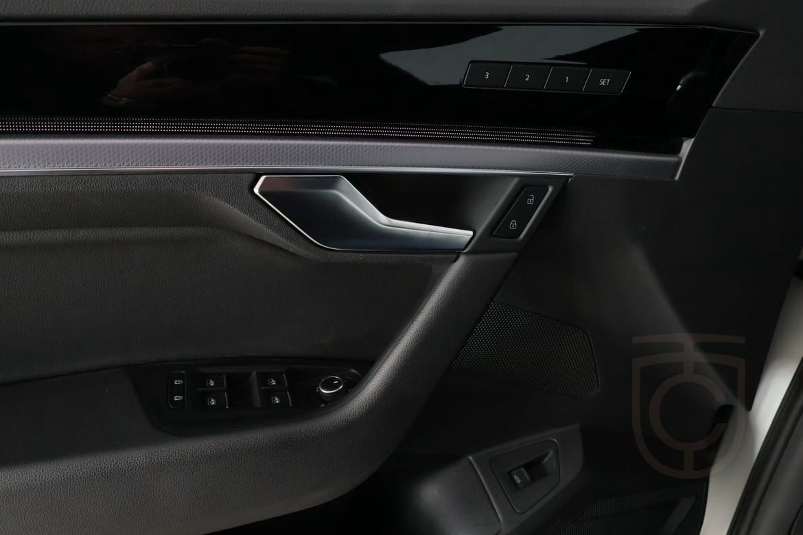 Volkswagen Touareg 3.0 V6 TDI 4M R-Line Innovation 2023