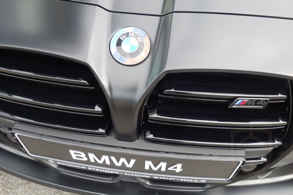 BMW M4 Competition Coupé *KITH* Limited Edition 150E