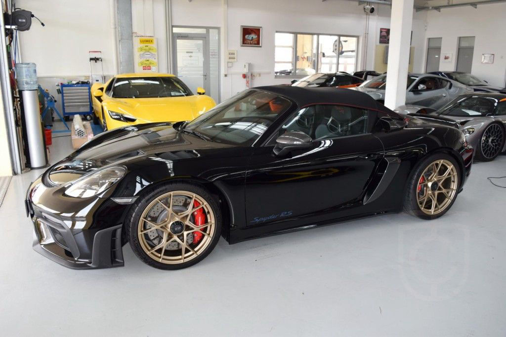 Porsche Boxster 718 Spyder RS Weissach