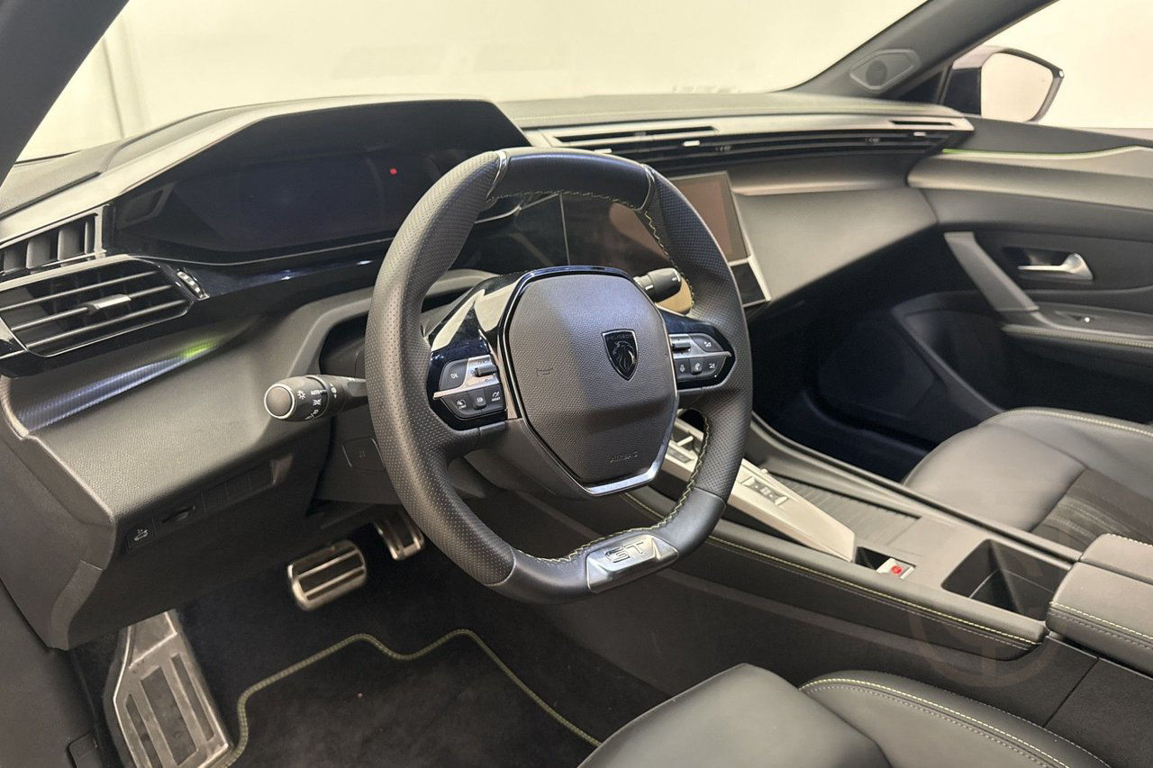 Peugeot 408 1.2 PureTech