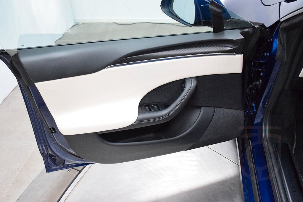 Tesla Model S Plaid