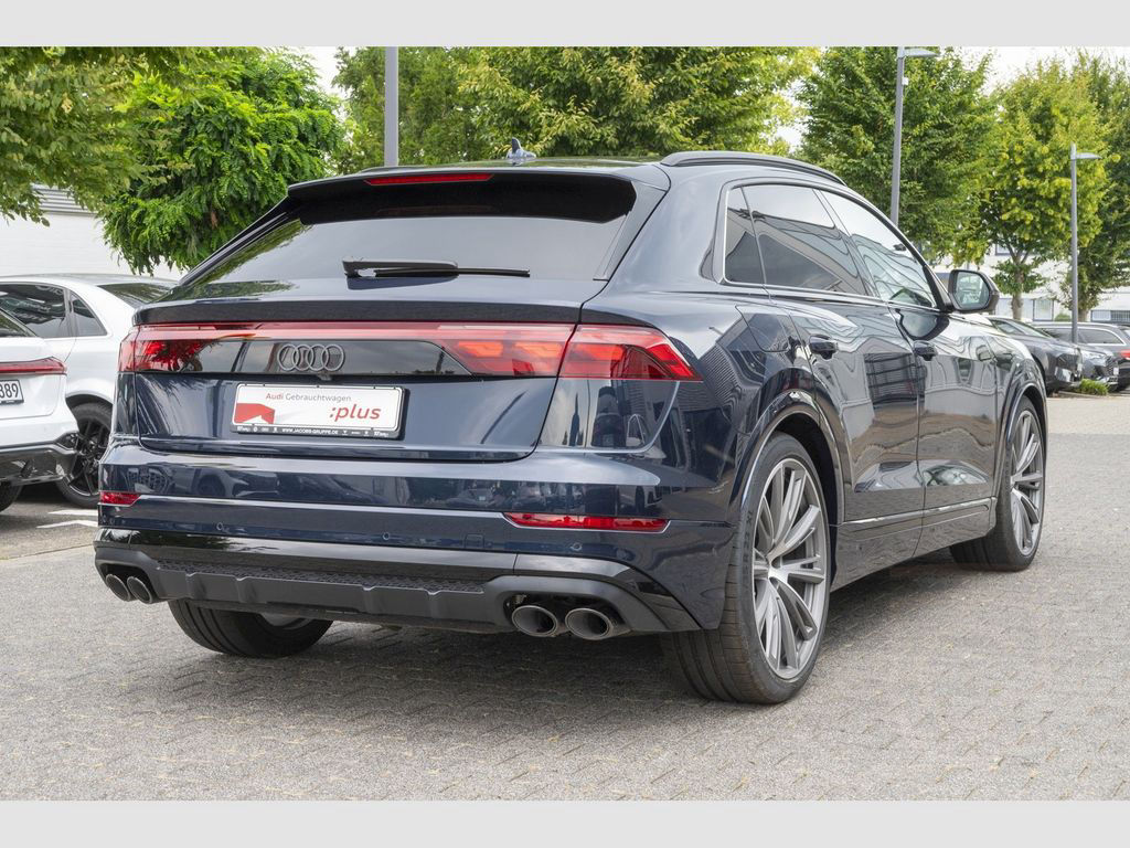 Audi SQ8 Facelift/Black+/Laser/Pano/STHZ/156UPE/23Zol