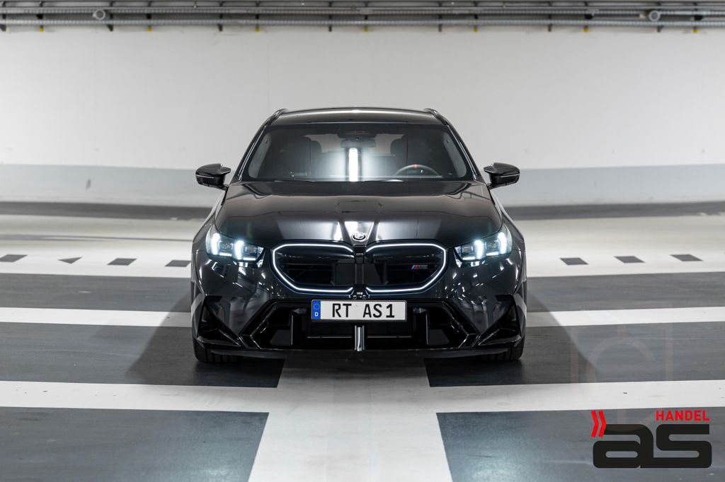 BMW M5 touring Ultimate|Keramik|Carbon|Pano|B&O|21"