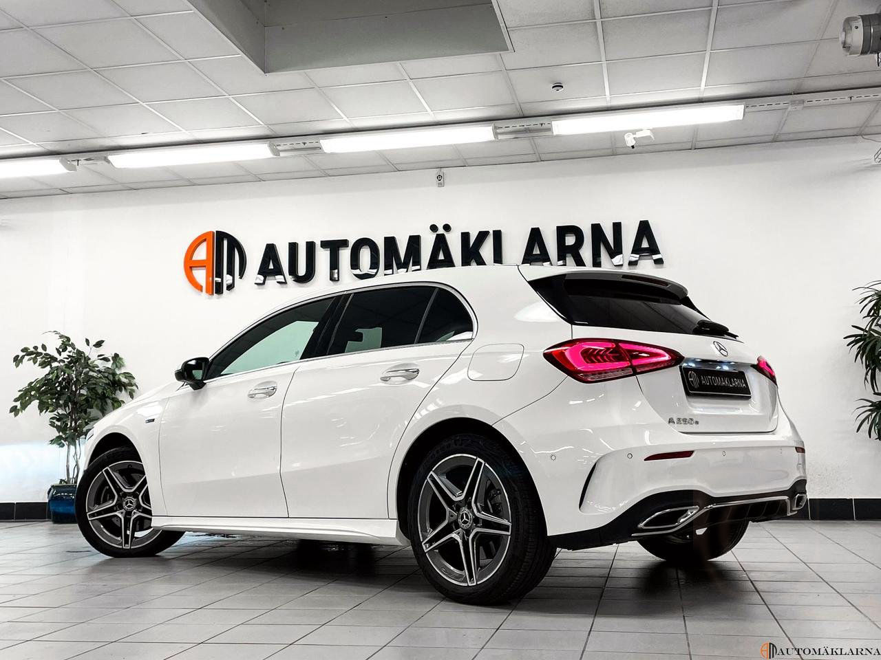 Mercedes-Benz A 250 e 8G-DCT AMG Sport, Svensksåld