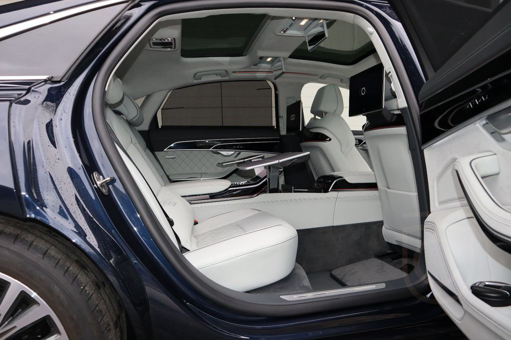 Audi A8L 60 TFSIe lang FULL EXCLUSIVE / UPE 181.170,-