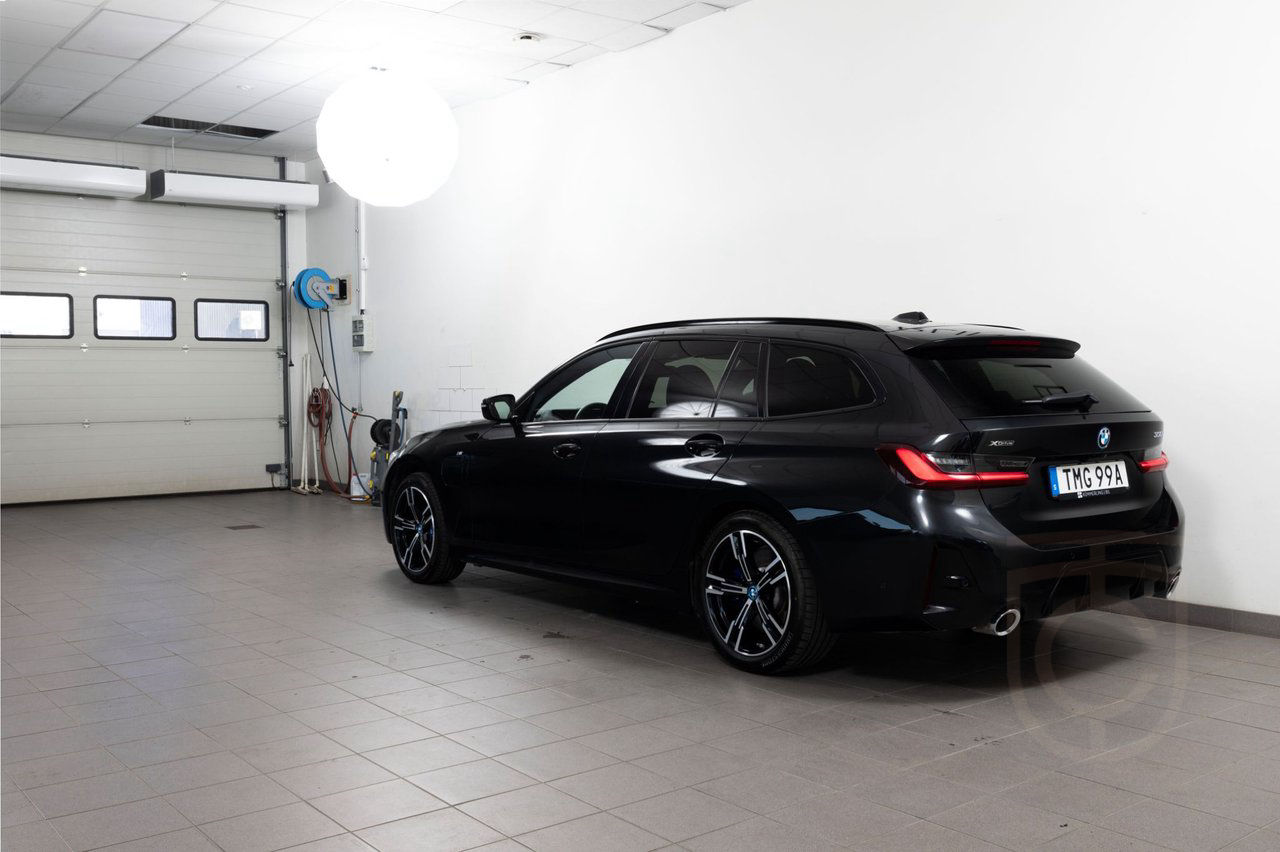 BMW 330e xDrive Touring M Sport
