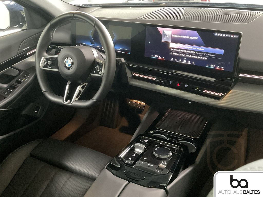 BMW 540d xDrive Touring M Sport Pro 20"/Pano/ACC/AHK