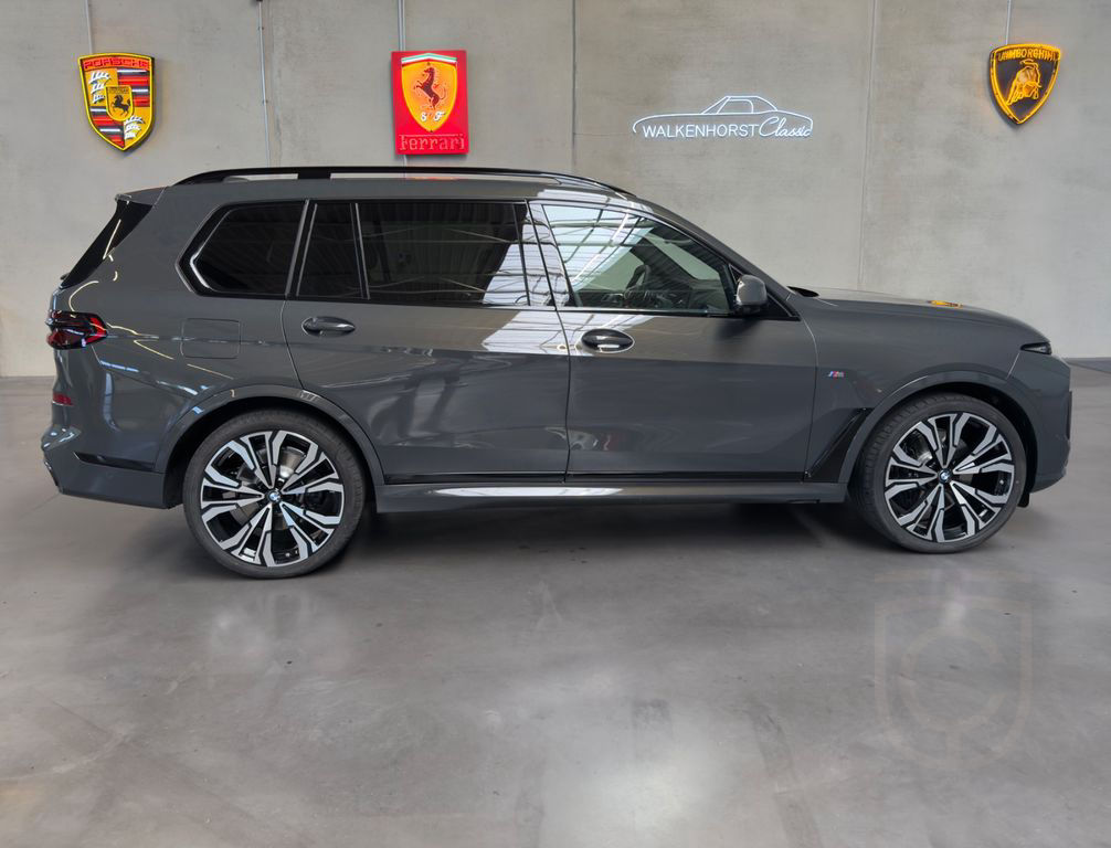 BMW X7 xDrive 40 d M Sportsport / voll / LM 23"/GSHD
