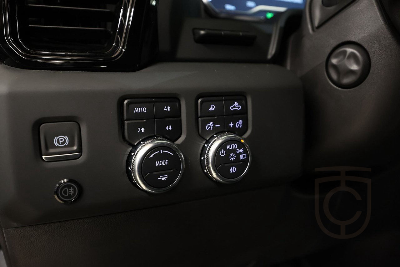 GMC Sierra AT4 6.2L V8