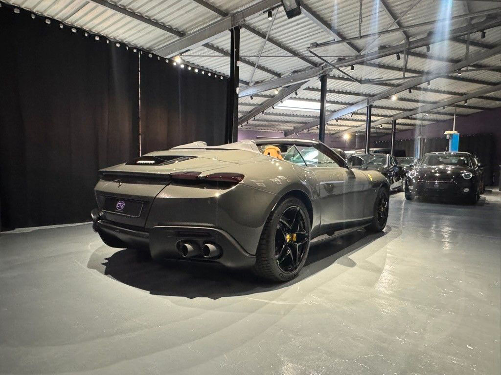 Ferrari Roma Spider / I Hand / 720 KM /