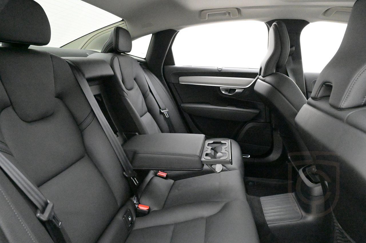 Volvo S90 Recharge T8 AWD Ultimate Dark Pano H