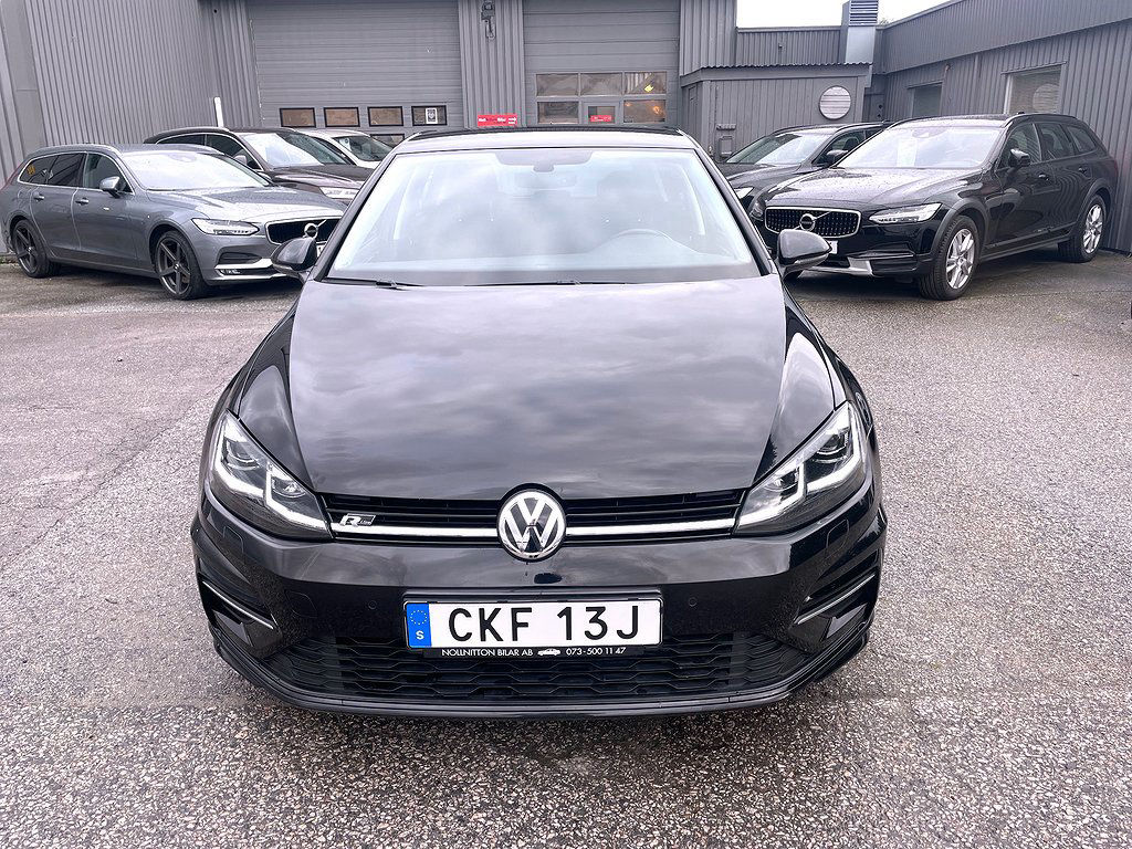 Volkswagen Golf 2,0 TDI Automat Sport, R-line Businessline