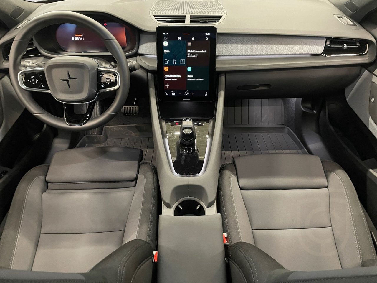 Polestar 2 Long Range DM Plus Pilot