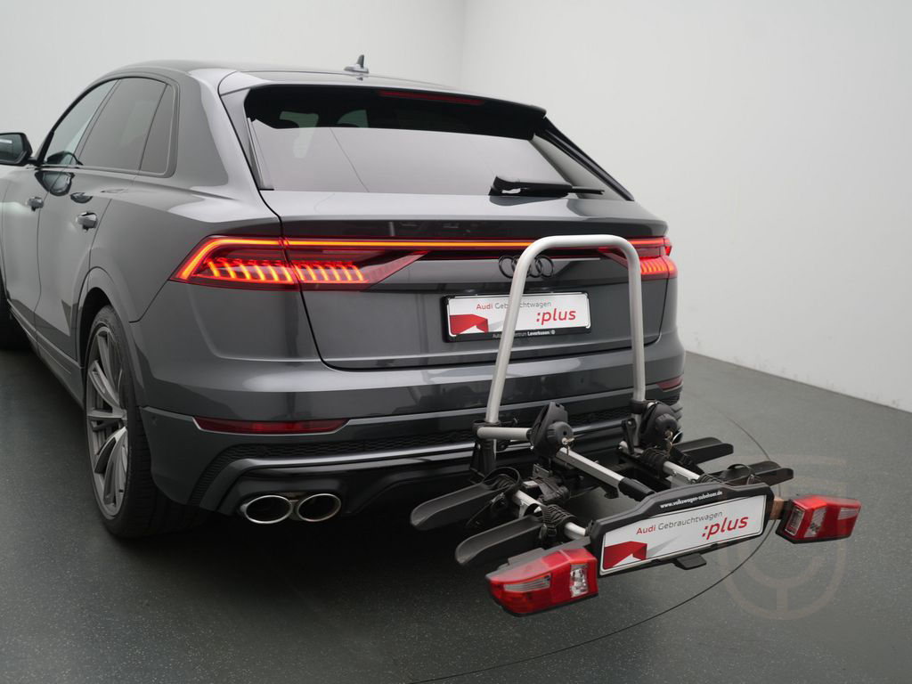 Audi SQ8 MATRIX LUFT LEDER RAUTE B&O AHK ALLRADLENK