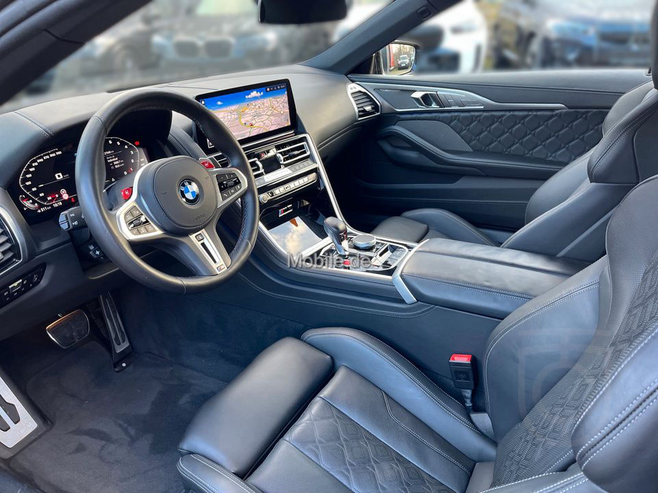 BMW M8 Competition xDrive Cabrio DAProf Sitzlüft HUD