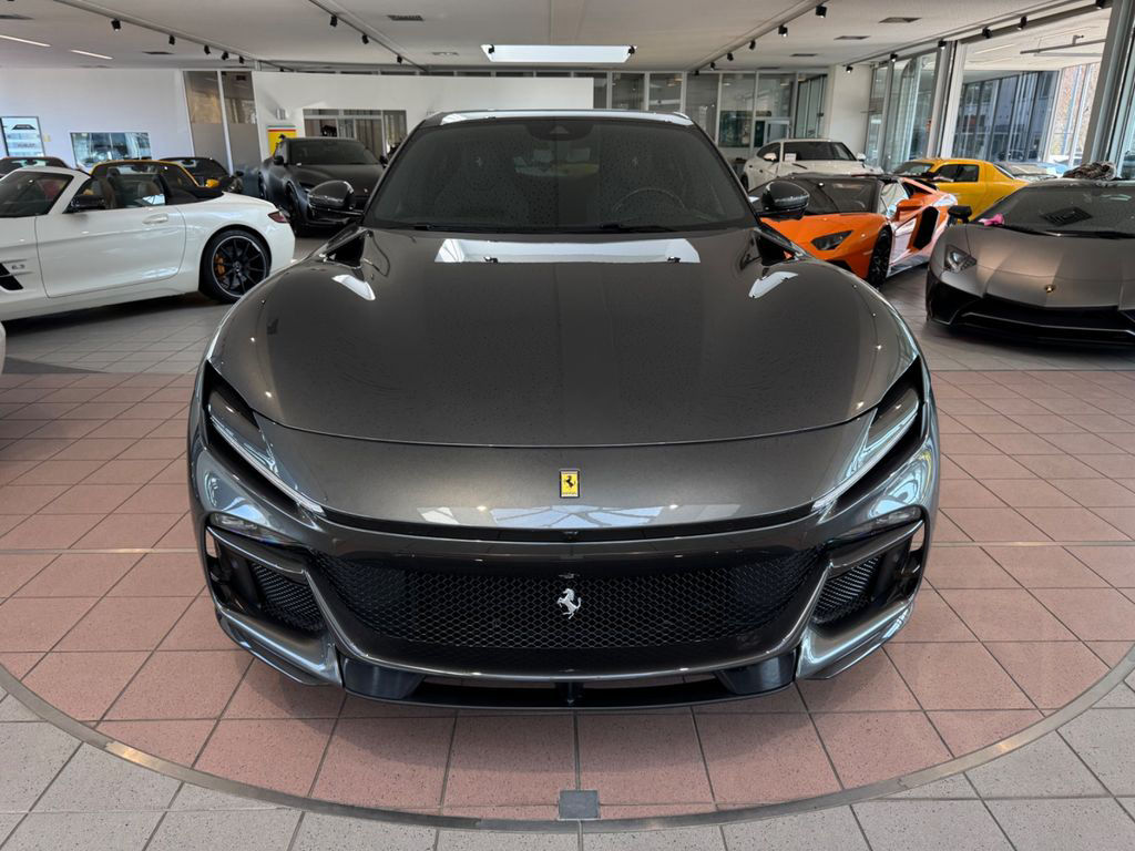 Ferrari Purosangue V12 CARBON/LIFT/PANORAMA