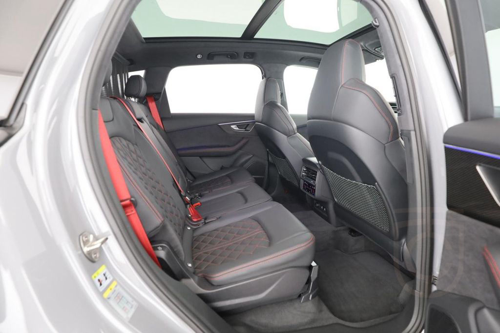 Audi Q7 50 3.0 TDI quattro S Sportsitze Pano AHK StHz