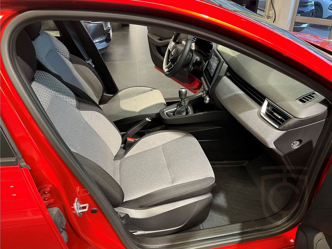 Mitsubishi Colt Invite