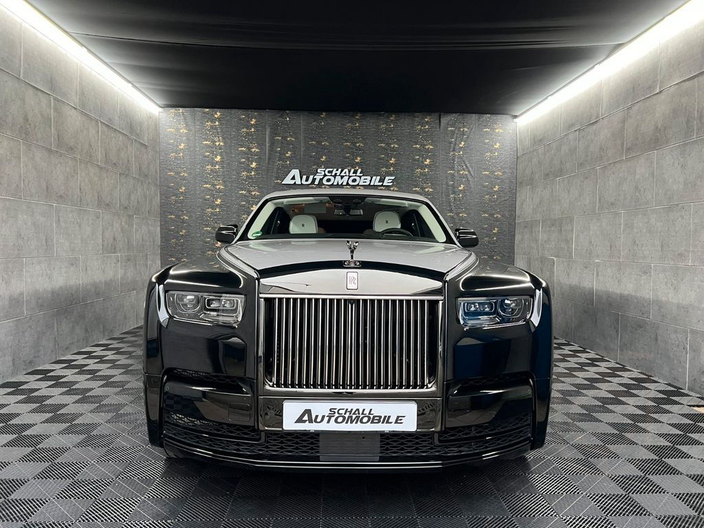 Rolls-Royce Phantom SWB Extended Two-Tone FULL