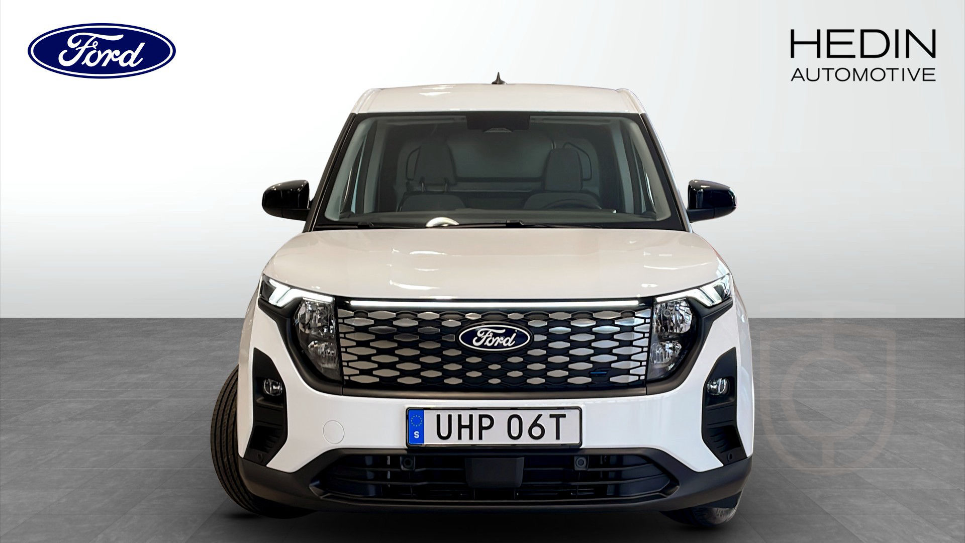 Ford E-Transit Courier